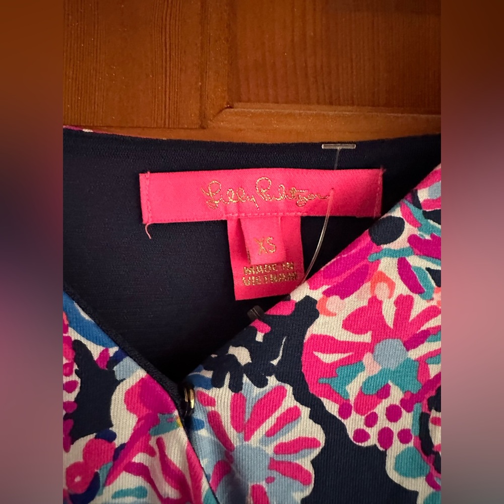 Lilly Pulitzer Dante Jumpsuit - High Tide Navy in Turtle Amazement Blue/Pink NEW - Picture 5 of 16
